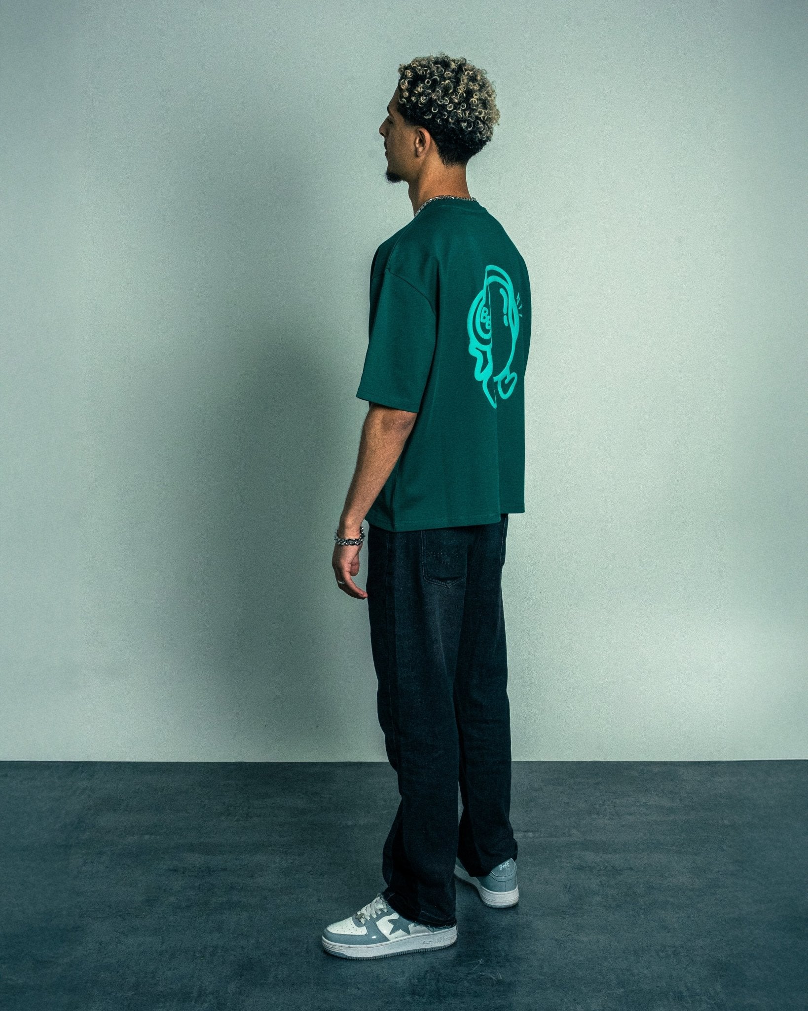 GREEN BEAN BOXY TEE - Buzzin Beans