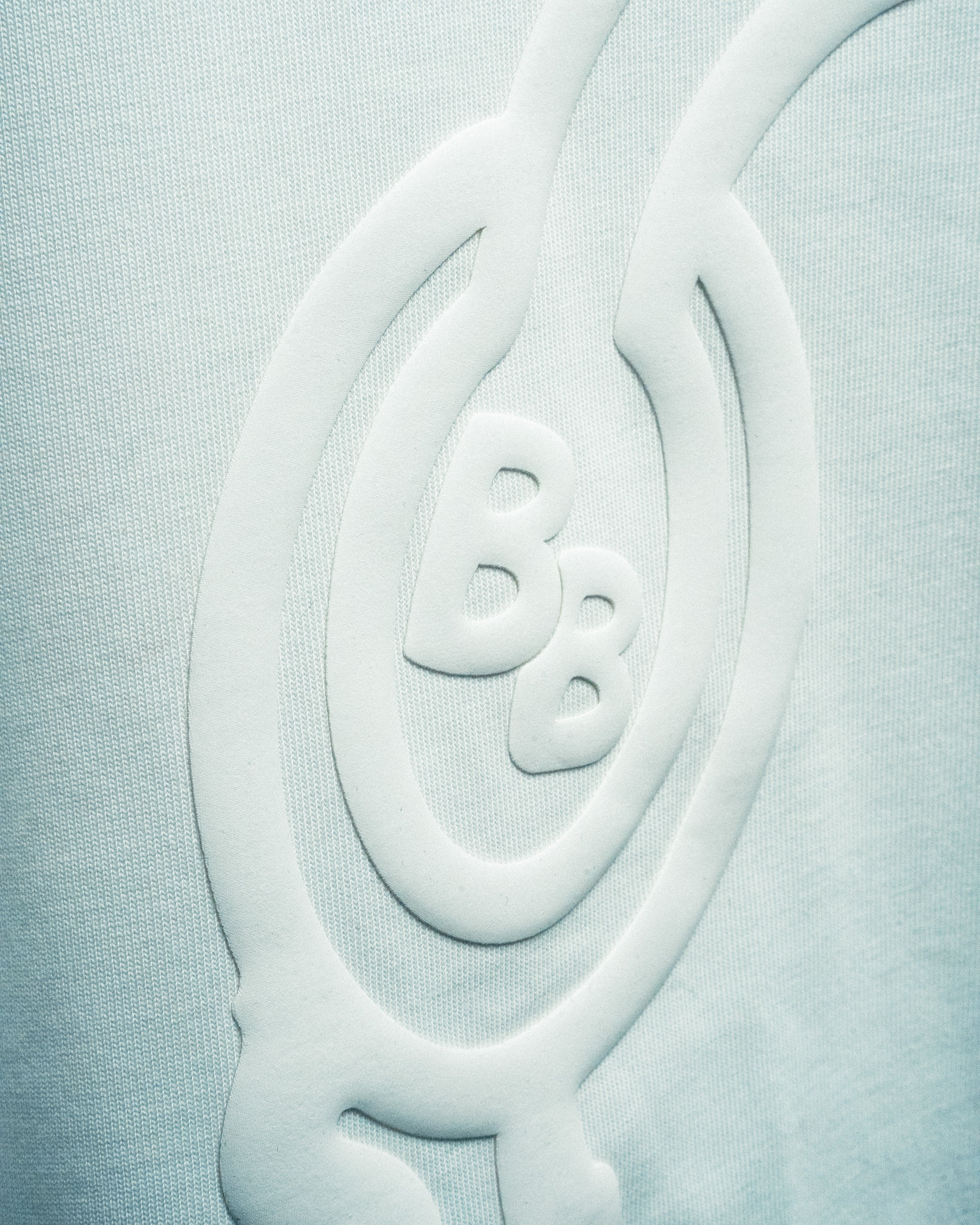 white #15.jpg__PID:87a2eac0-1ea9-4199-b7e9-99464c88fe9c