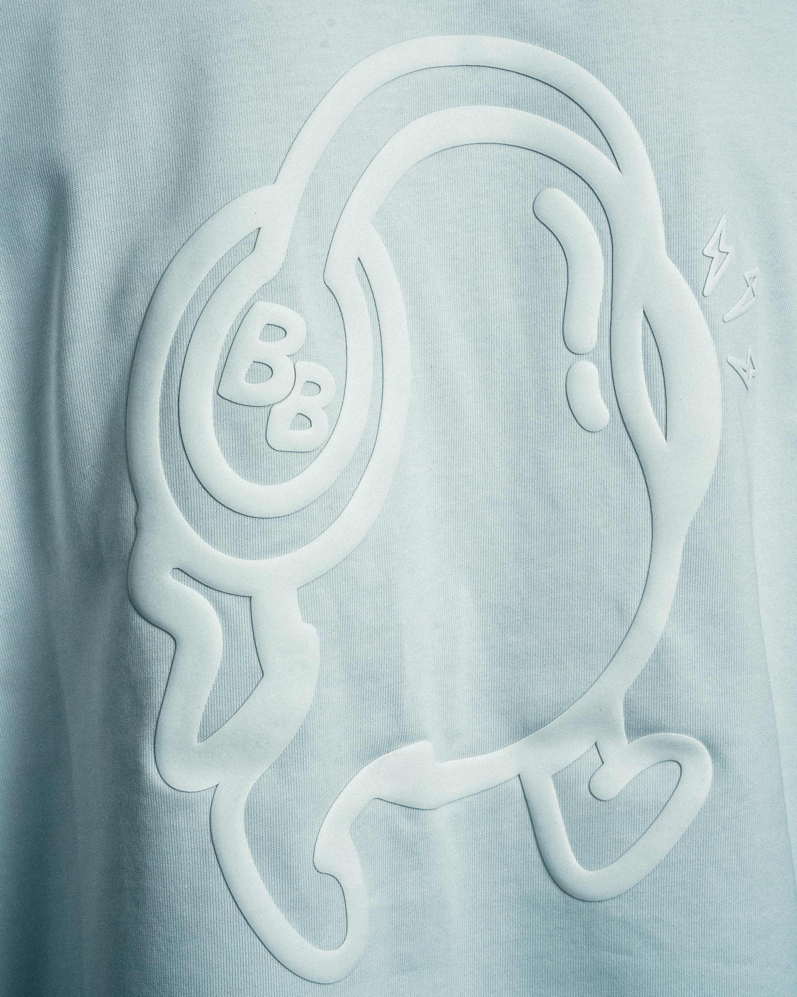 white #4.jpg__PID:18674c51-1bd1-47a2-aac0-1ea9119977e9